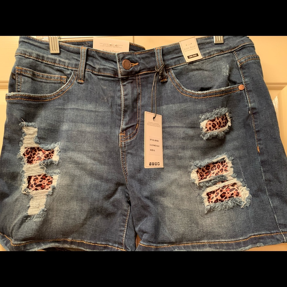 NEW Leopard Patch Judy Blues XL
